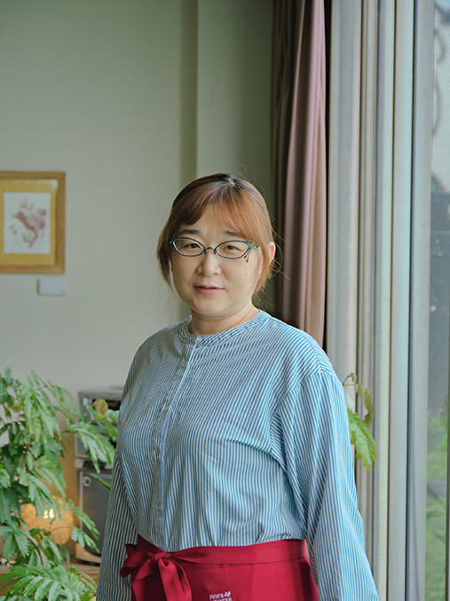 副代表　綿貫直美